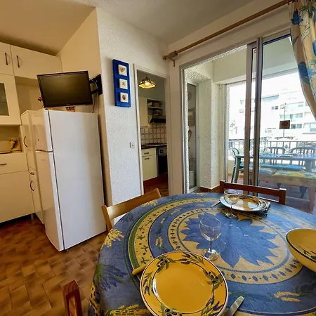 Apartment 2 Pieces 6 Couchages St Cyprien Sc220-007 Saint-Cyprien (Pyrenees-Orientales)